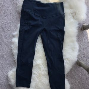 Lululemon yoga pants